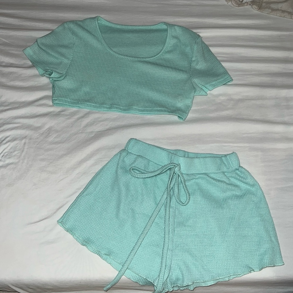 Short set